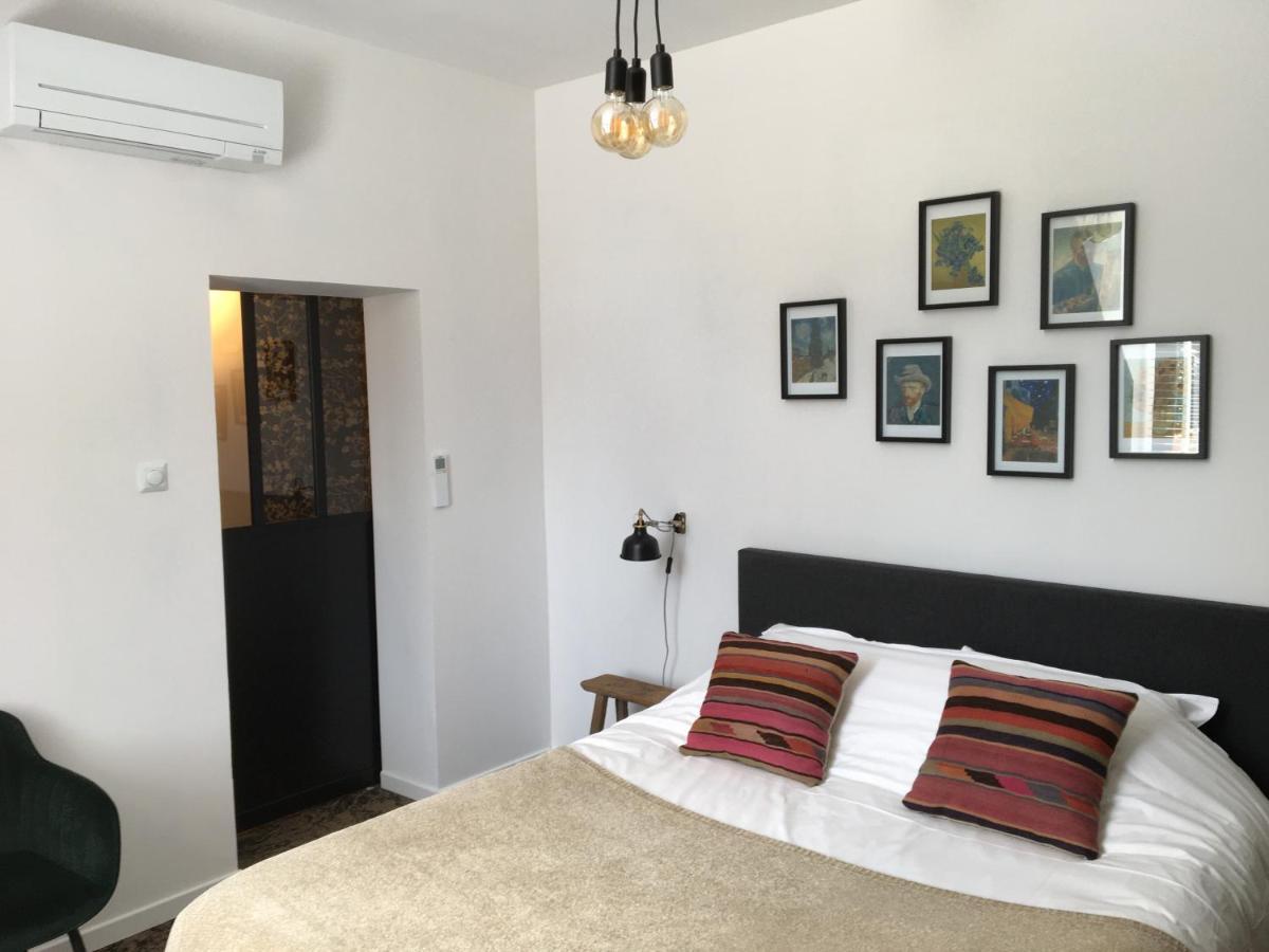 Boutique Hotel B&B Fleurie Saint-Amand-Mont-Rond Exteriör bild