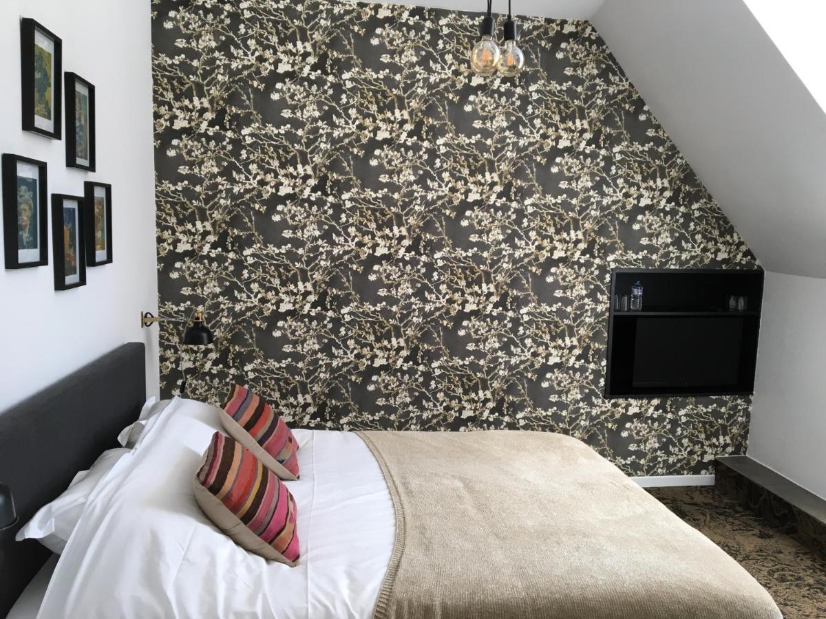 Boutique Hotel B&B Fleurie Saint-Amand-Mont-Rond Exteriör bild